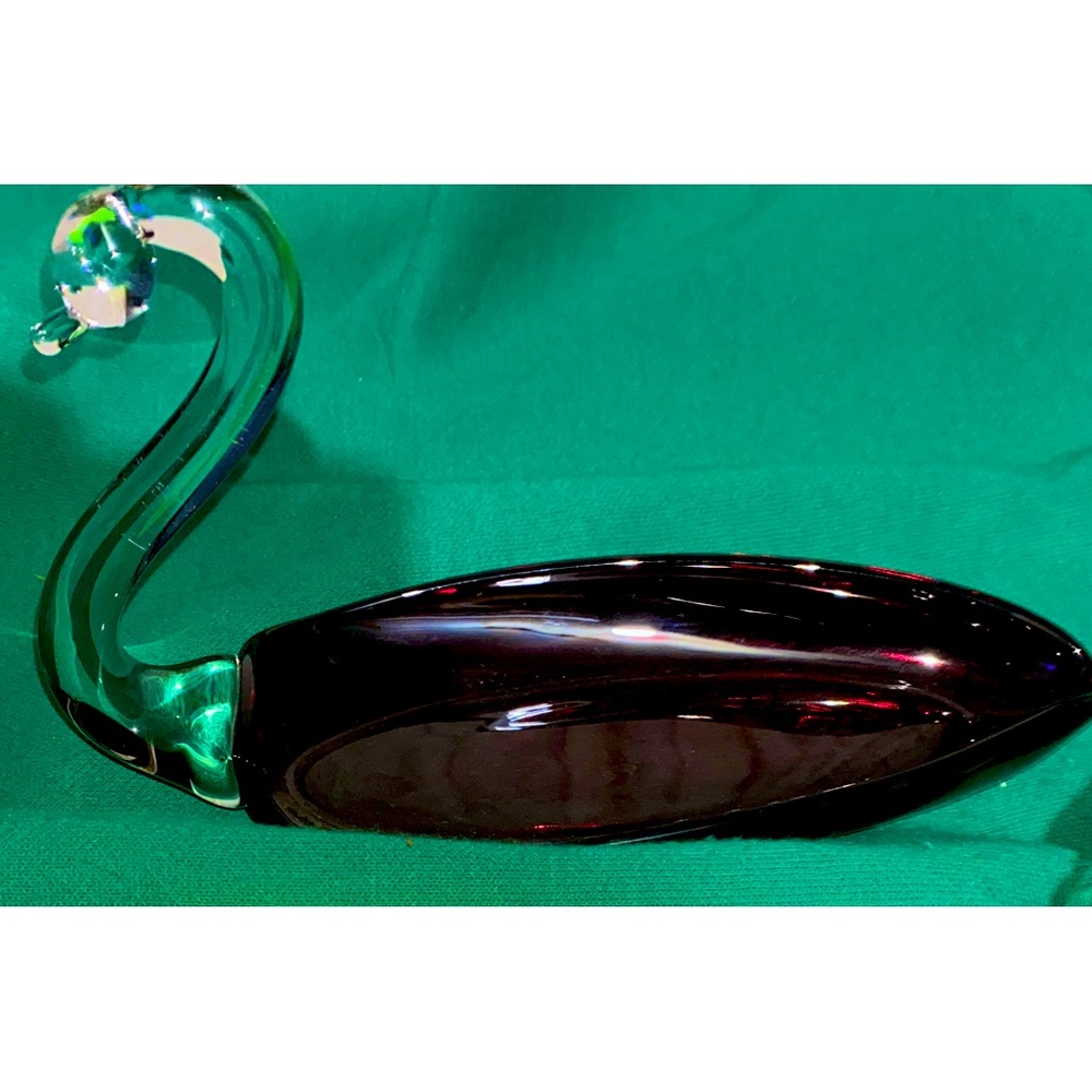 Vintage swan pin tray